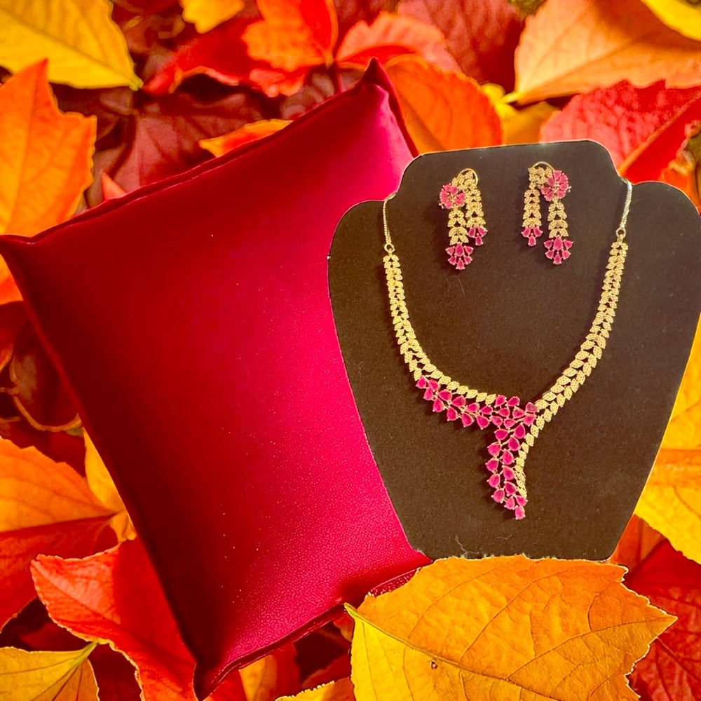 Elegant CZ & Ruby Necklace ✨💎